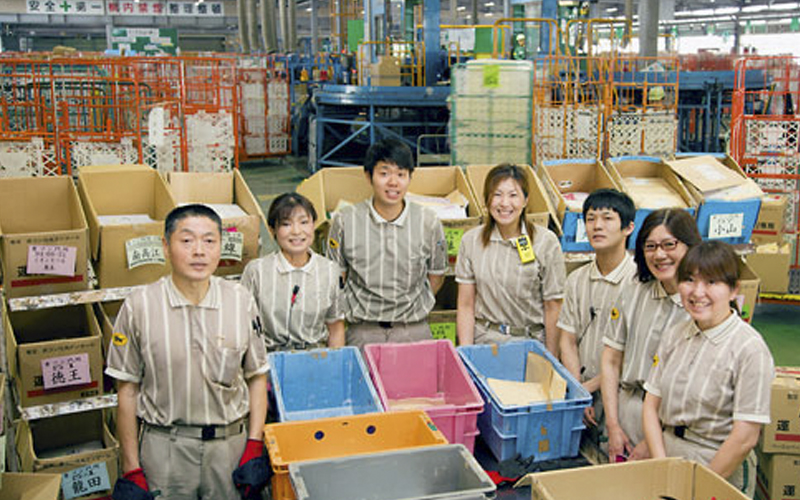 Tuyển 09 ứng viên phân loại, đóng gói hàng hóa, máy móc công nghiệp